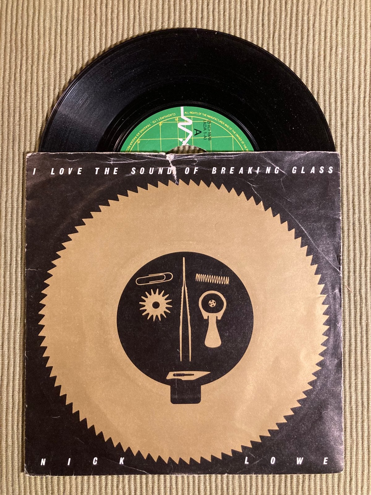 Vinyl single Nick Lowe - I love the sound of breaking glass, Gebruikt, 7 inch, Ophalen of Verzenden, Pop