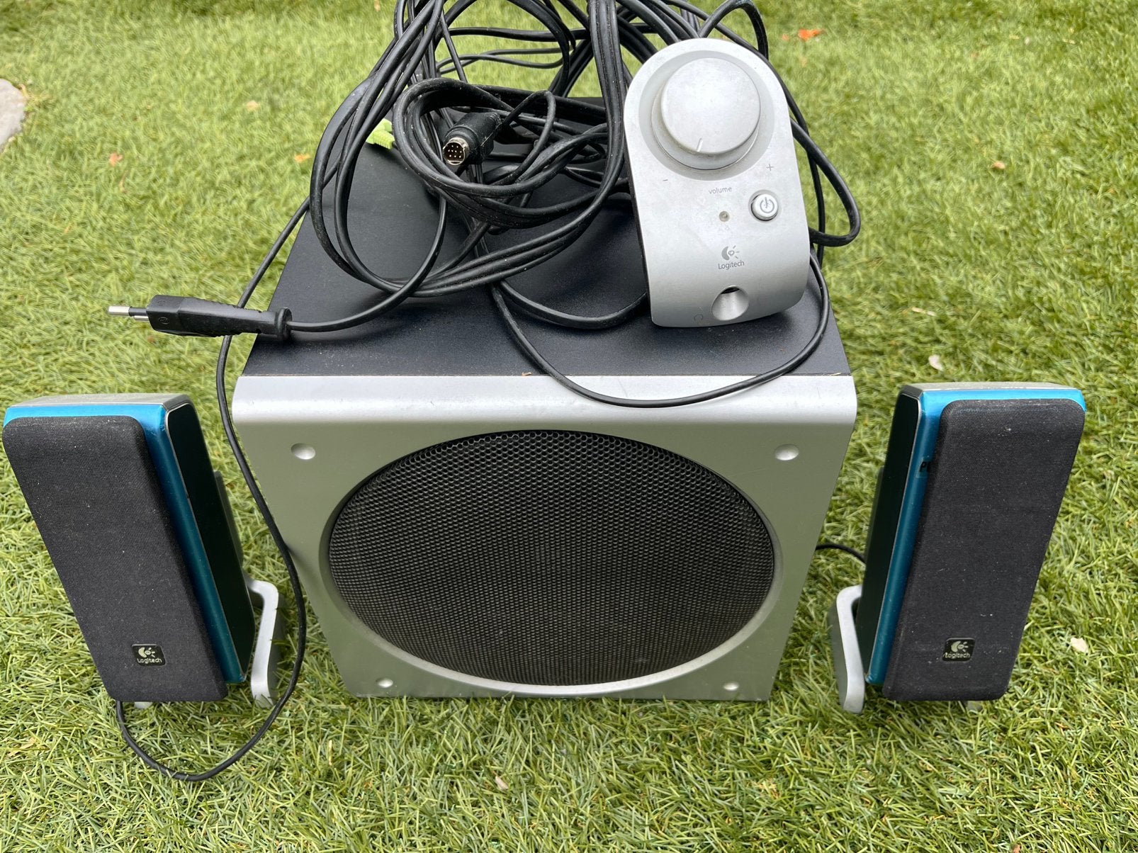 Speakerset Logitech Z3, Computers en Software, Pc speakers, Ophalen, Gebruikt