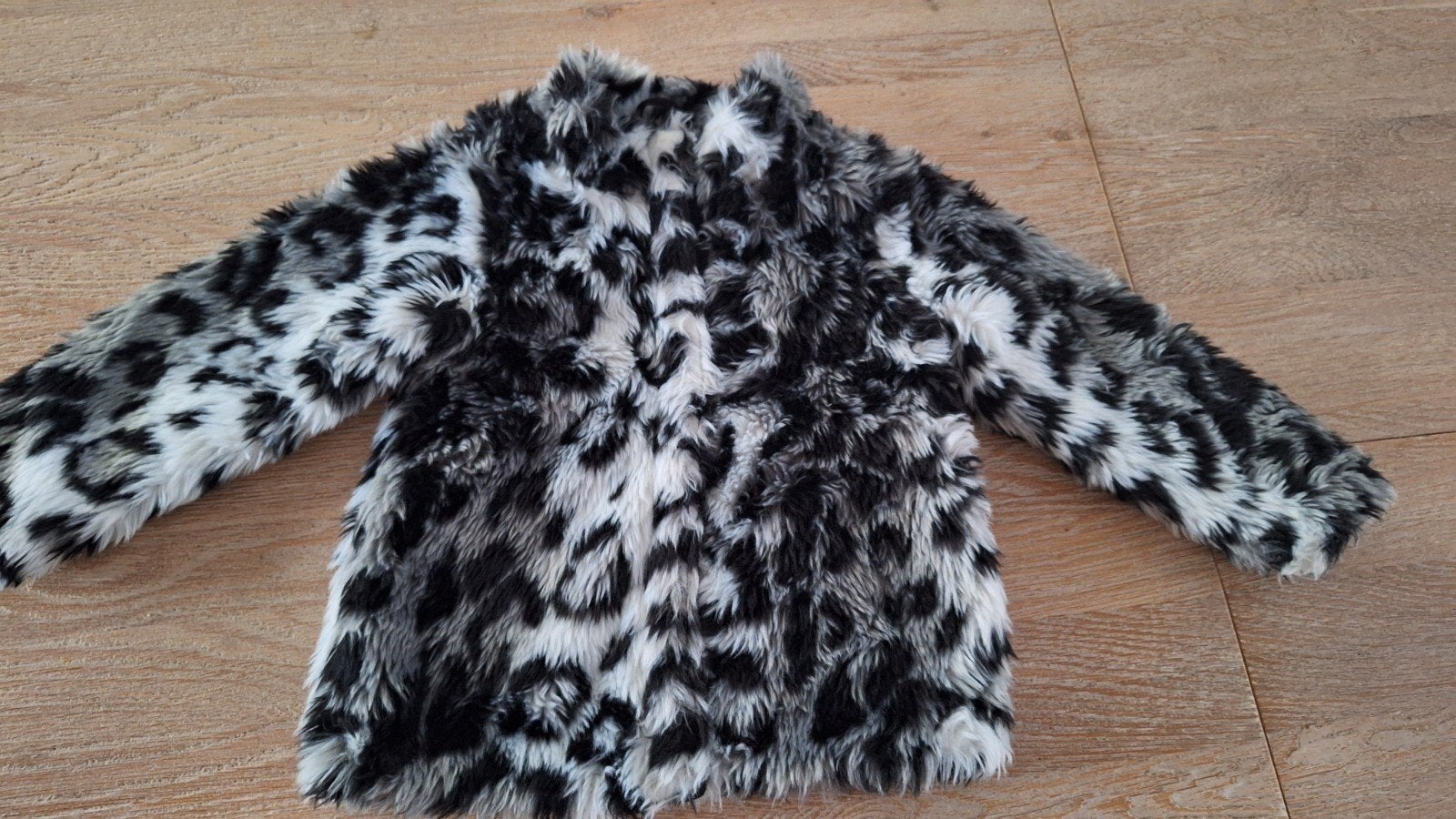 Heerlijk warm en zachte winterjas van Koko Noko mt 98!, Gebruikt, Meisje, Ophalen of Verzenden, Koko Noko
