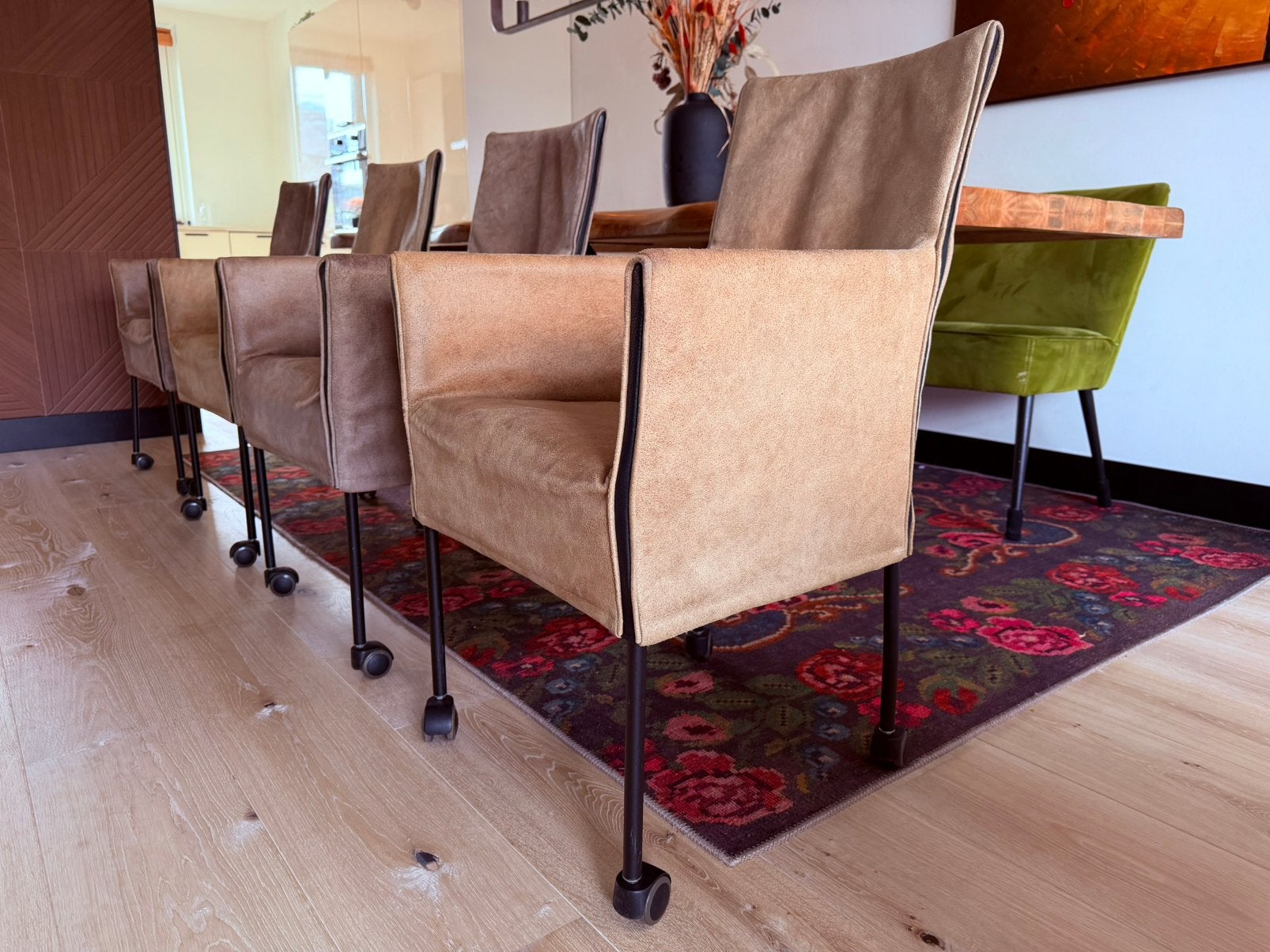 4 l’Ancora design eetkamerstoelen, Ophalen, Bruin, Leer, Zo goed als nieuw