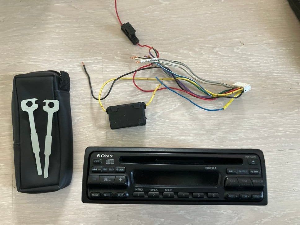 Sony CDX-5070 Autoradio met CD-speler, Ophalen, Gebruikt