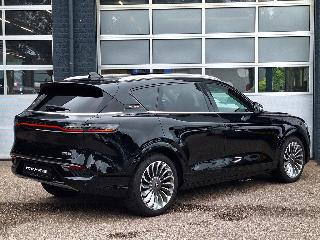 VOYAH Free Business Edition 4WD 106 kWh | Schuifdak | Luchtv, Auto's, Voyah, Automaat, 12 maanden, Zwart, 489 pk