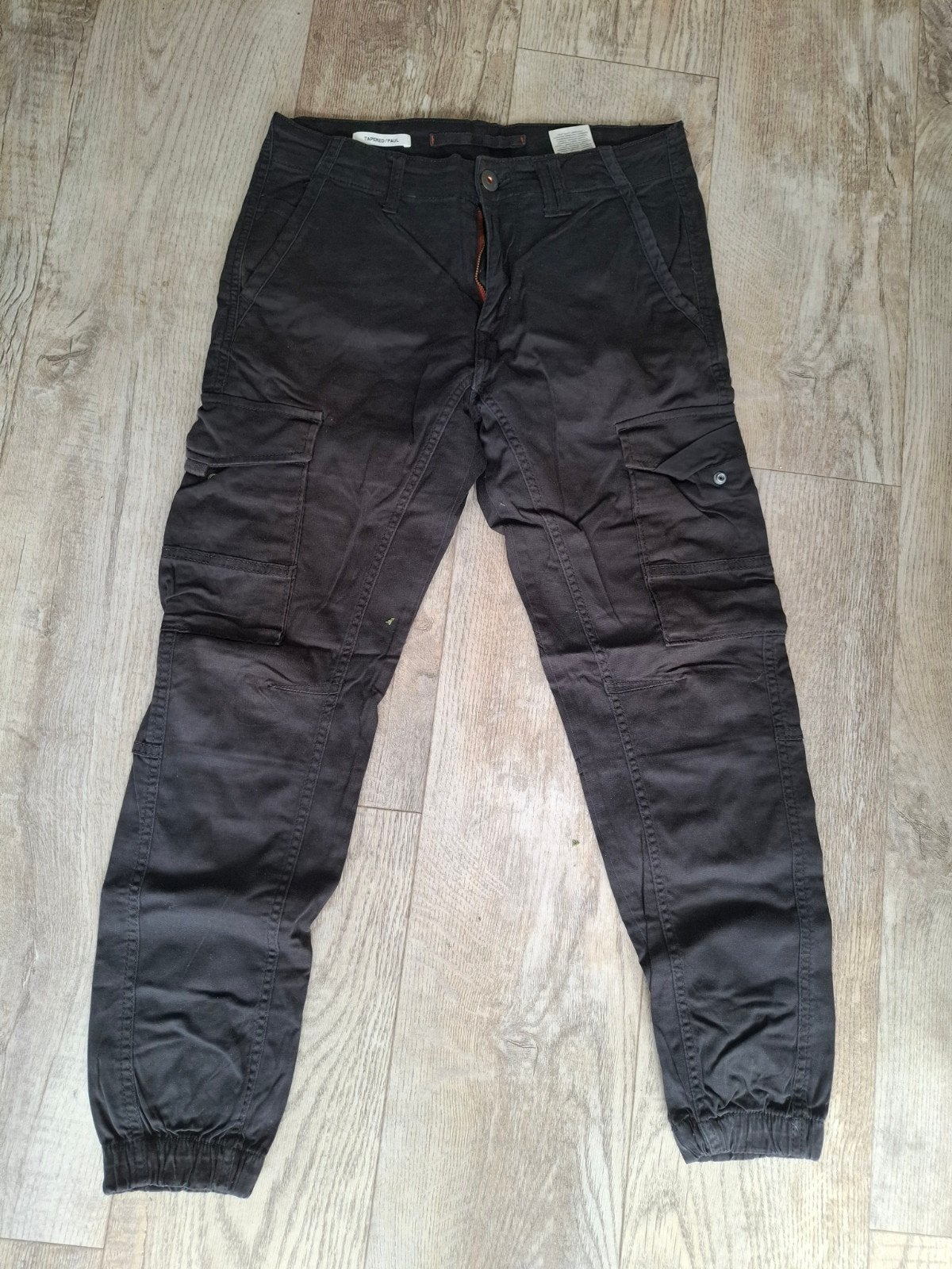 Jack & Jones Tapered / Paul cargo broek maat 30/30, Zwart, Ophalen of Verzenden, Gedragen, Jack & Jones