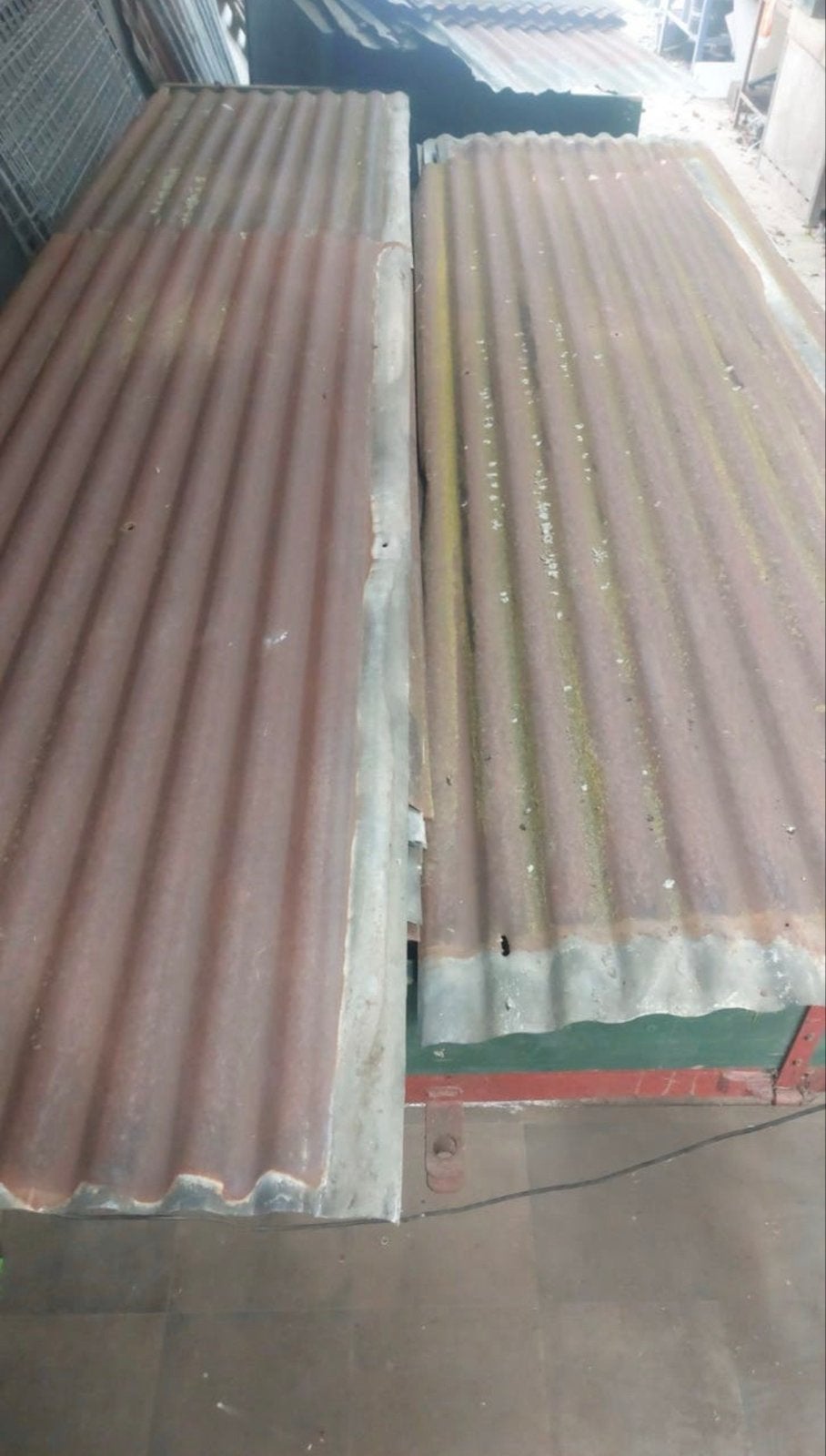 Vintage roestige stalen golfplaten - industriële uitstraling, Doe-het-zelf en Verbouw, Ophalen, Gebruikt, Overige kleuren, 15 m² of meer