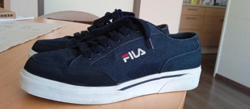 donkerblauwe FILA damesschoen maat 41, Kleding | Dames, Schoenen, FILA, Blauw, Ophalen of Verzenden, Sneakers of Gympen