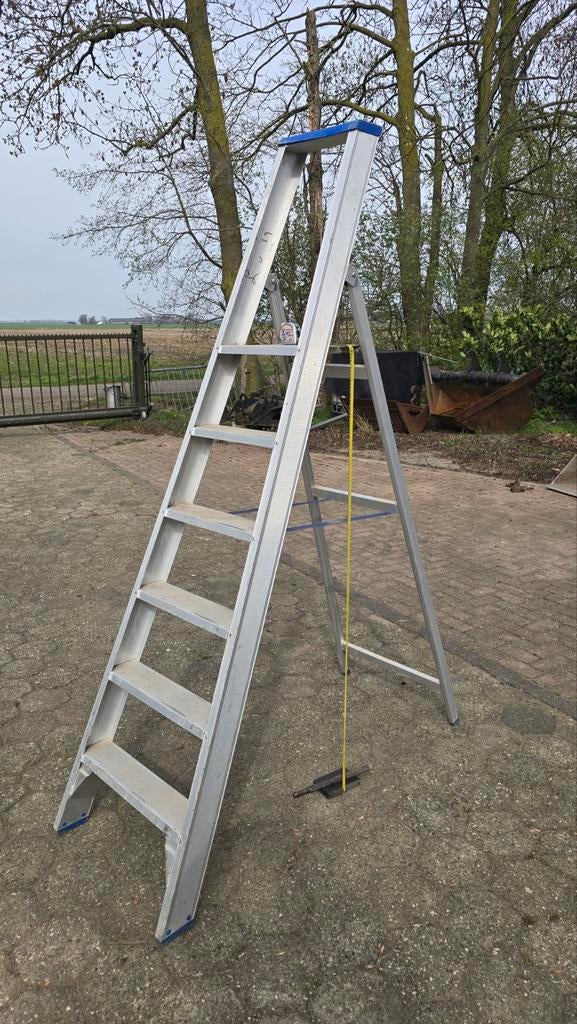 Trap, Doe-het-zelf en Verbouw, Ladders en Trappen, Trap, Ophalen of Verzenden, Zo goed als nieuw, Opvouwbaar of Inschuifbaar