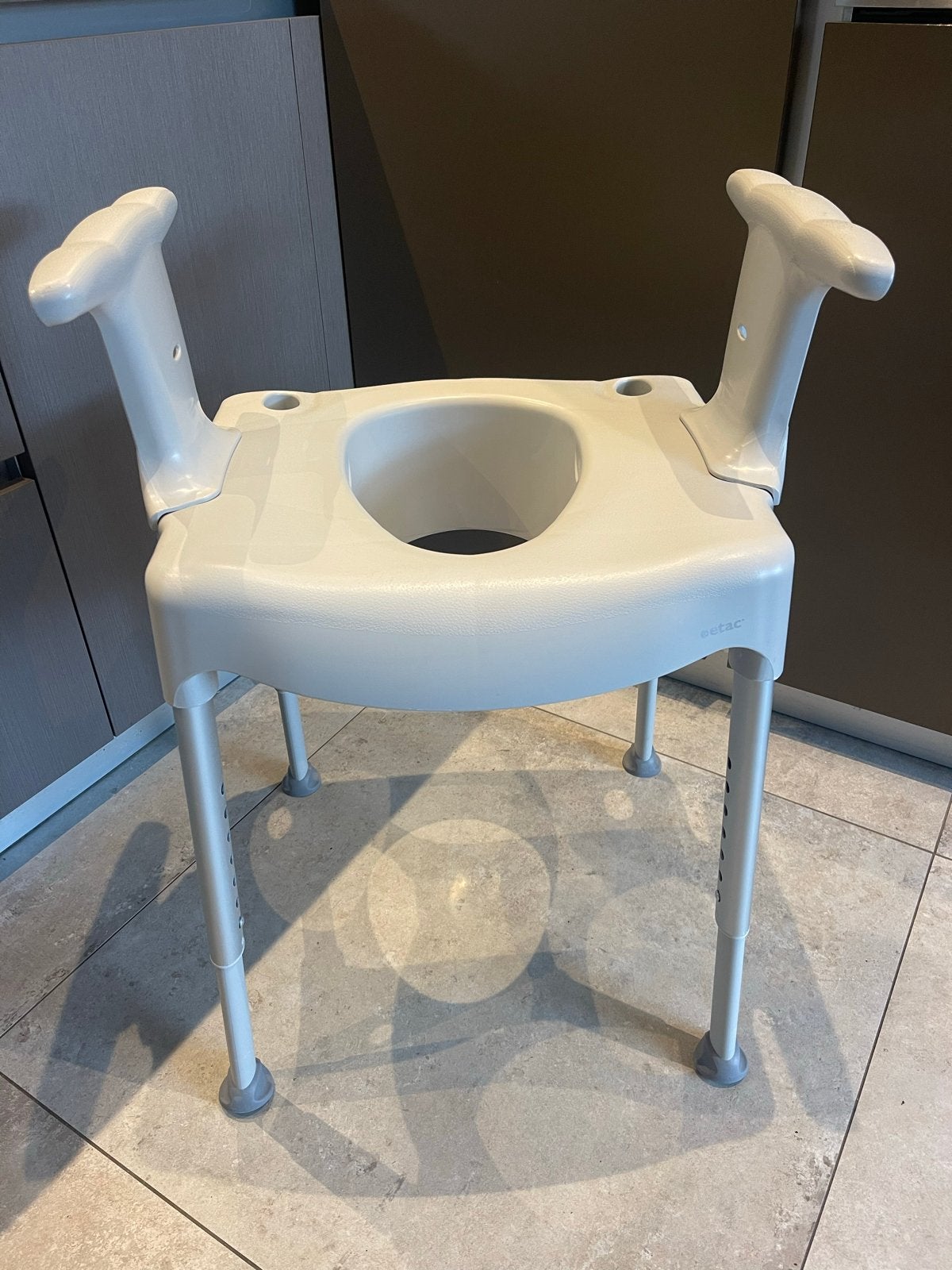 Ecta po stoel/wc stoel/tiolet stoel grijs zgan, Diversen, Ophalen
