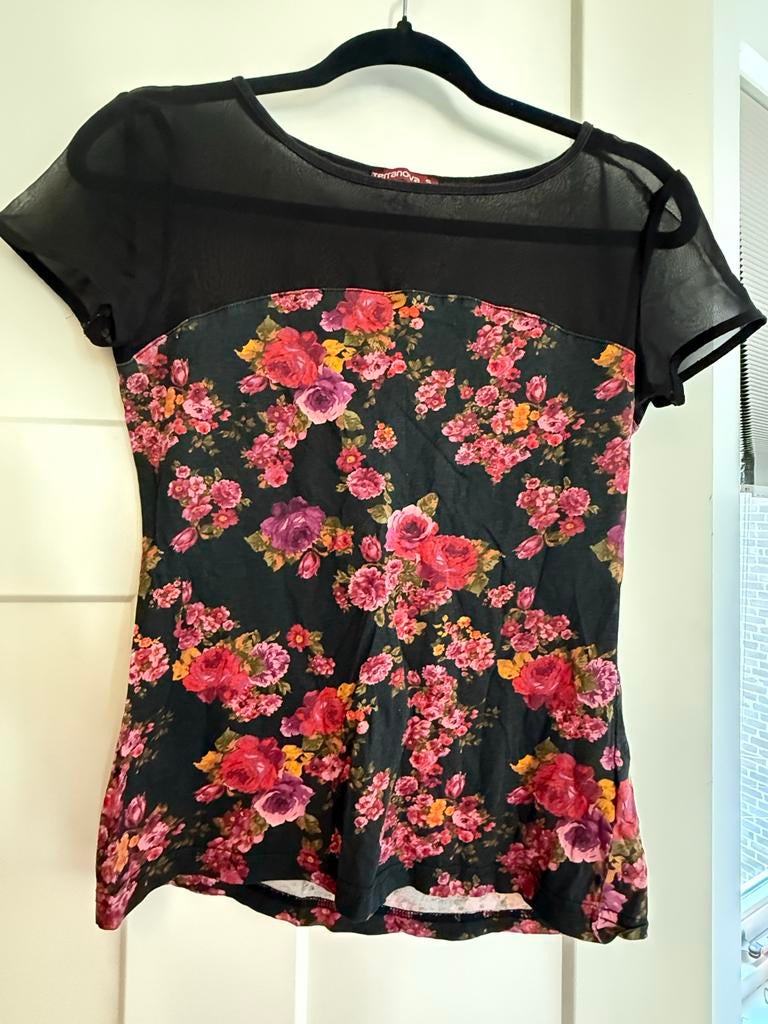 Terranova T-shirt met bloemenprint en transparante mouwen, Kleding | Dames, Ophalen, Zwart, Korte mouw, Maat 36 (S)