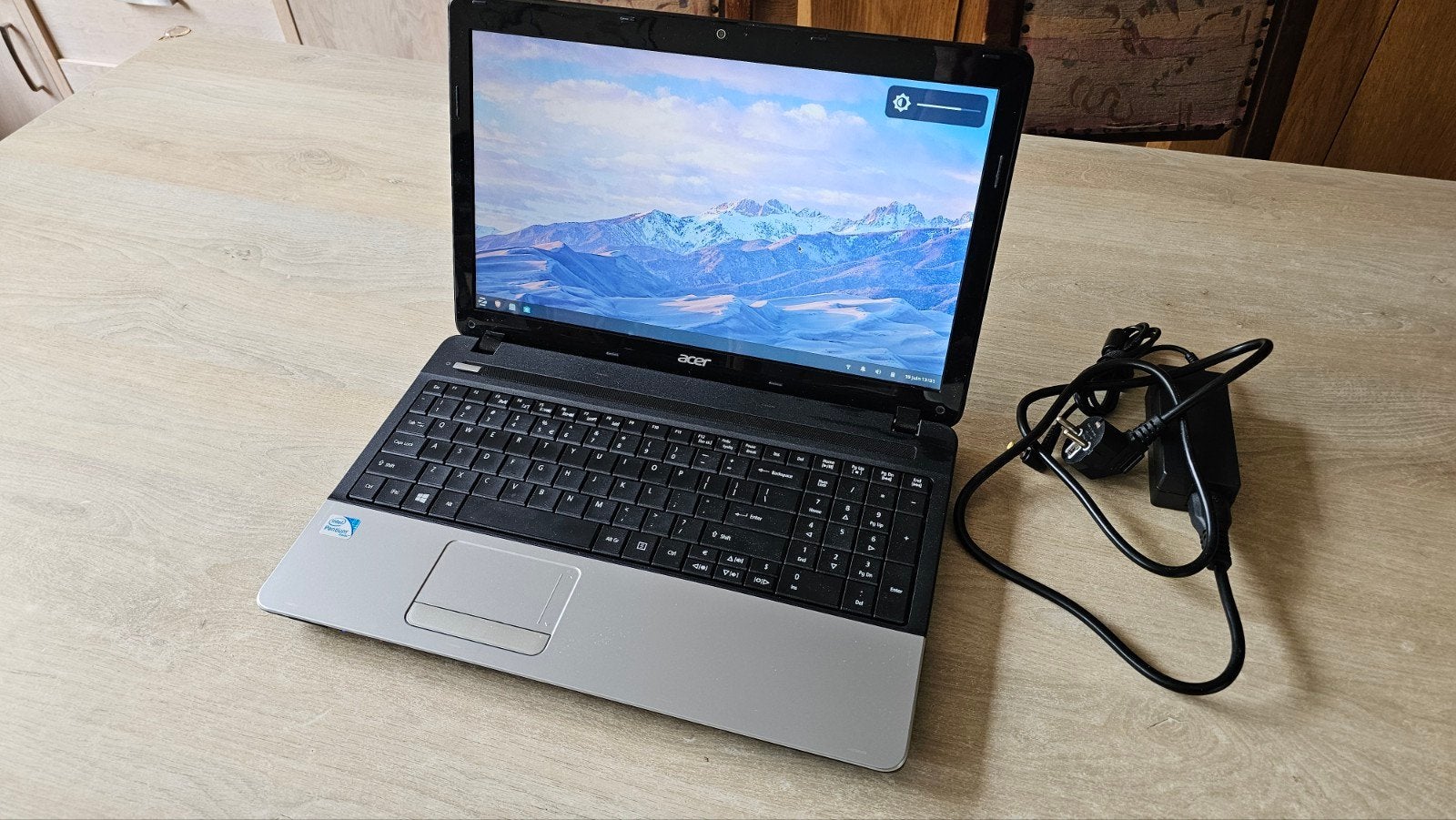 Acer Aspire E1-531 Pentium B960 4GB RAM 500GB HDD DVD, Gebruikt, HDD, 500GB, Ophalen of Verzenden