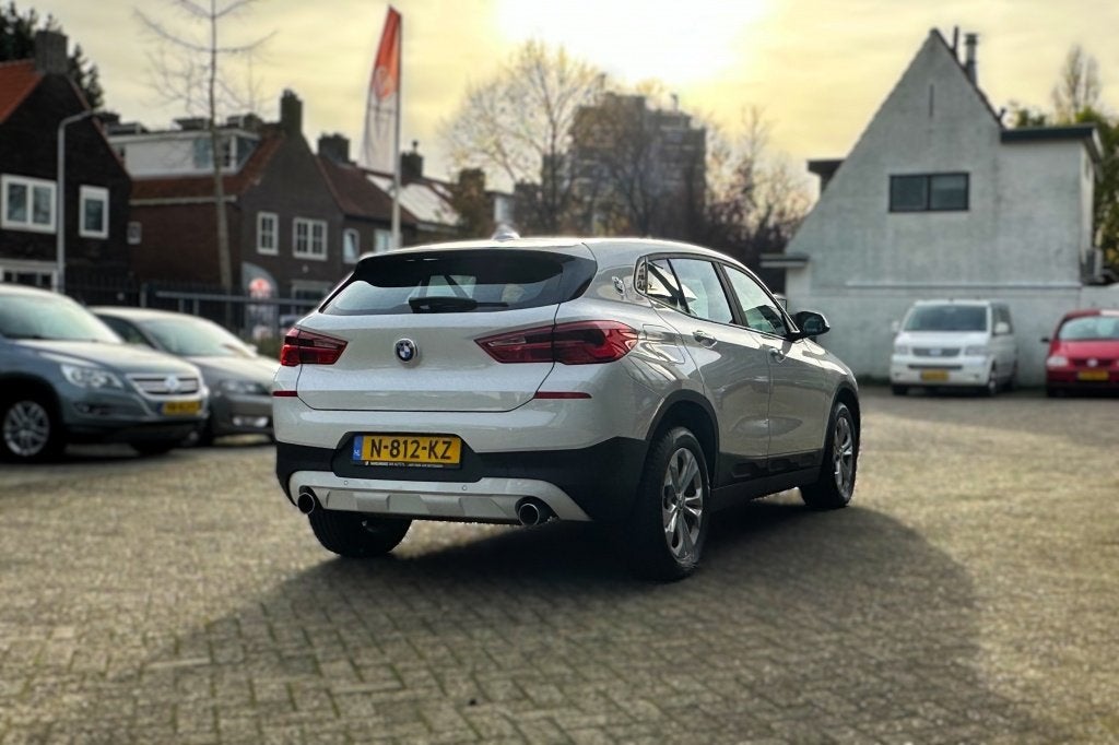BMW X2 sDrive20i High Exec. (bj 2018, automaat), Auto's, X2, Euro 6, 1435 kg, Wit