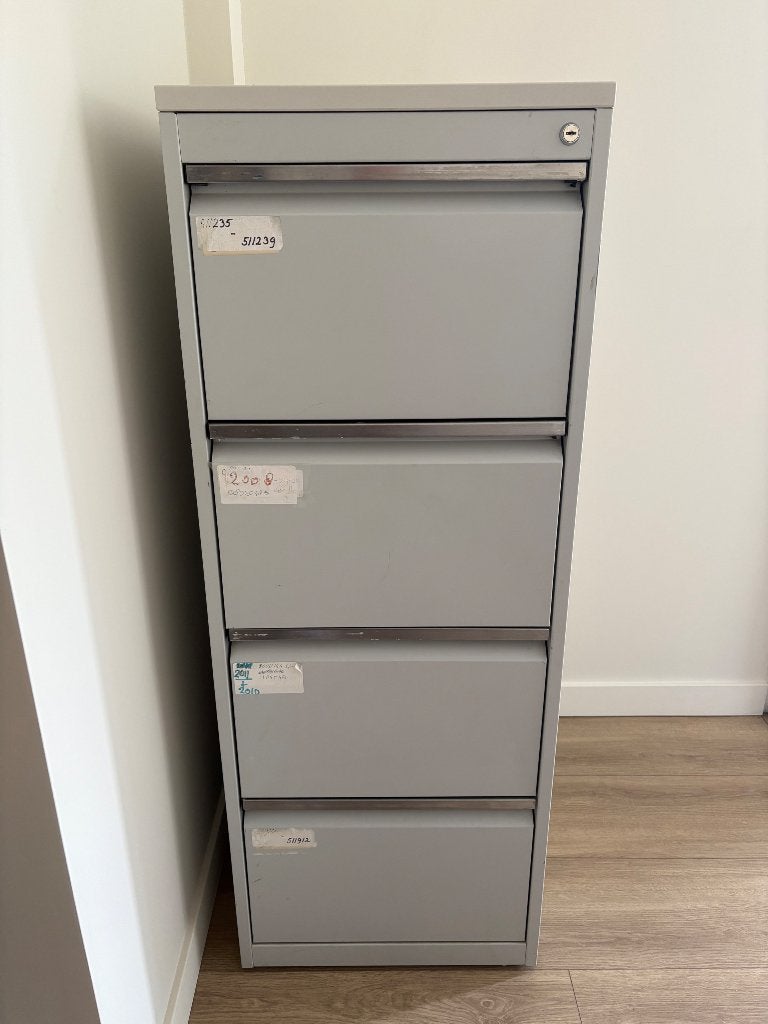 Grijze dossierkast met 4 lades