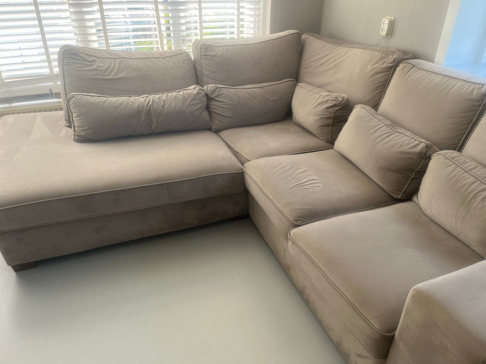 Ruime hoekbank 260x260 cm, Ophalen, 250 tot 300 cm, Gebruikt, Hoekbank