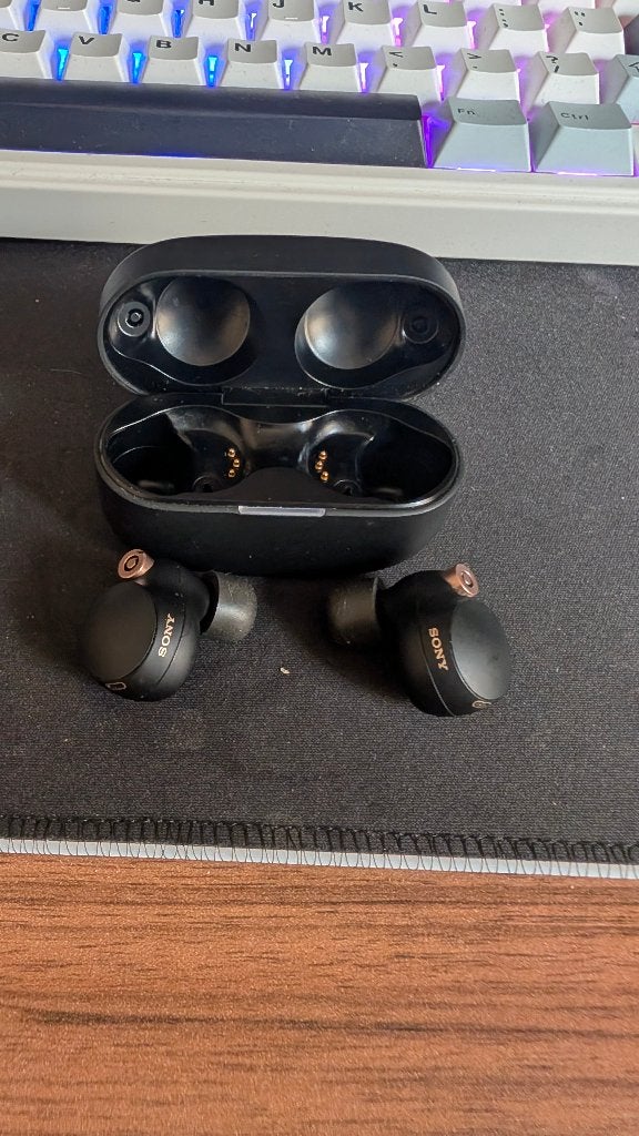 Sony WF-1000XM4 – linkeroortje met lichte suis, In-ear, Gebruikt, Ophalen of Verzenden, Sony
