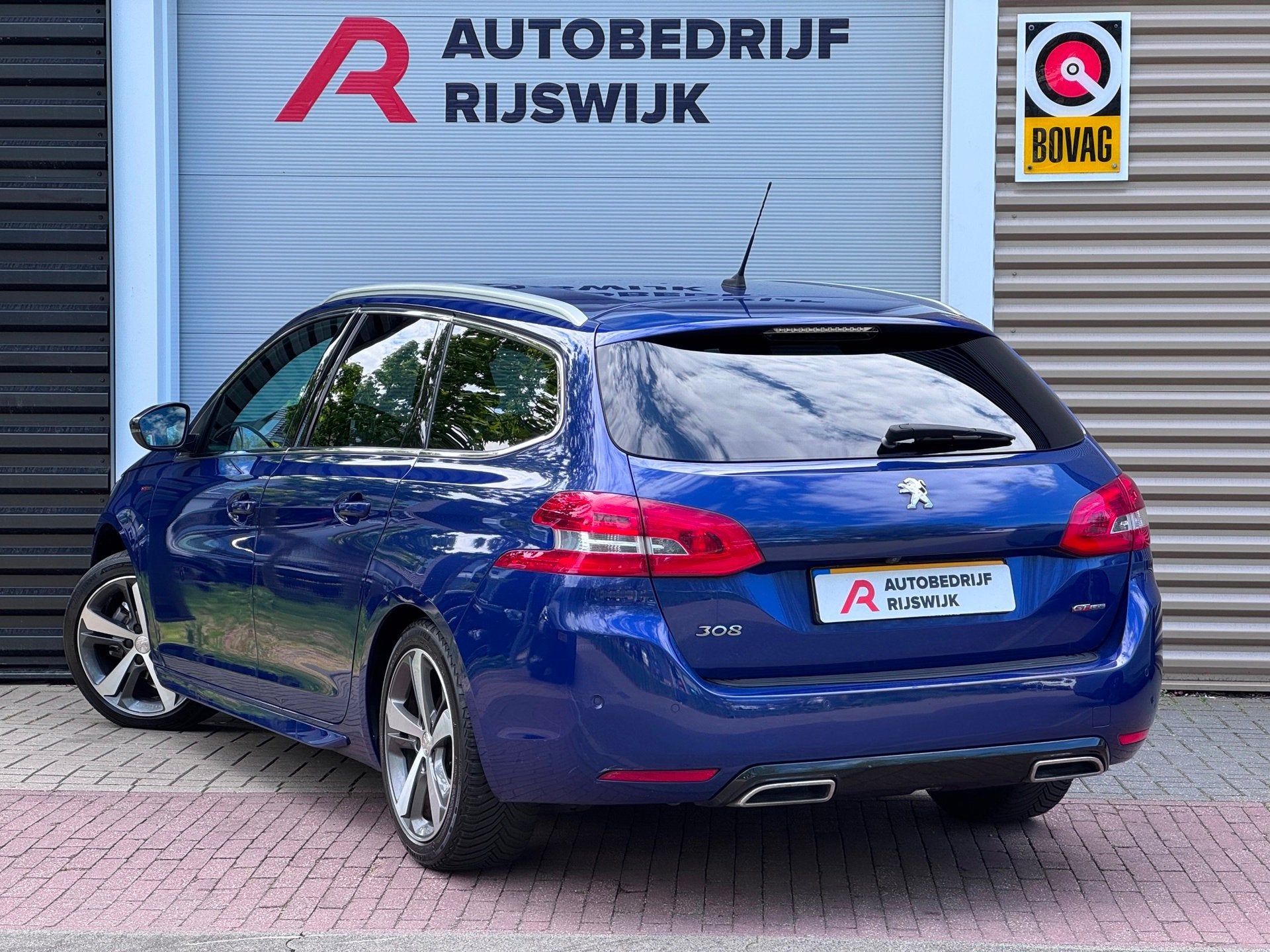 Peugeot 308 SW 1.2 PureTech Blue Lease Premium Camera, Auto's, Peugeot, Gebruikt, Euro 6, 1199 cc, Parkeersensor