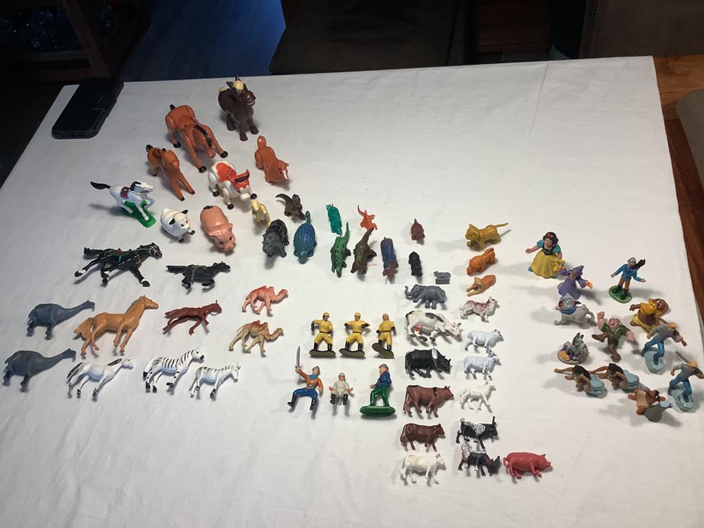 Grote collectie speelgoedfiguren: dieren, mensen, dinosaurus, Kinderen en Baby's, Speelgoed | Overig, Ophalen of Verzenden, Gebruikt