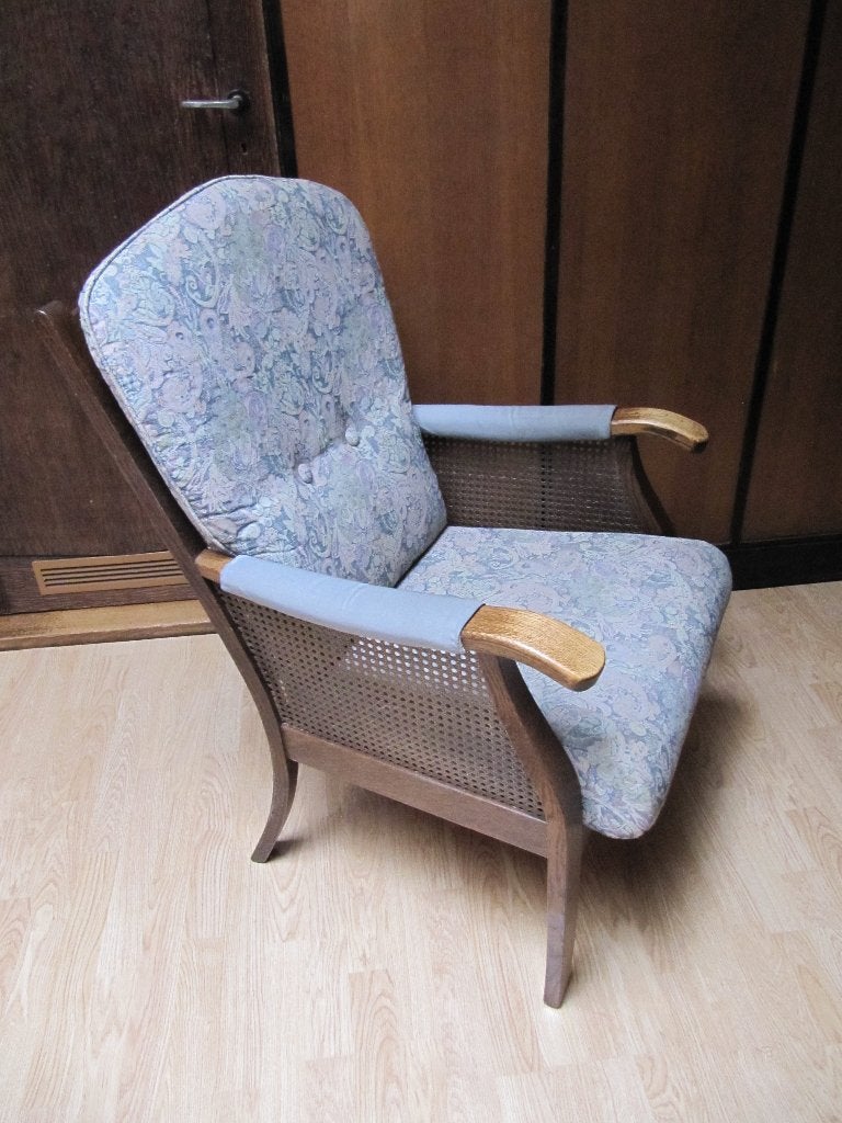Damesfauteuil met stoffen bekleding i.z.g.st., Ophalen, Hout, Gebruikt, Minder dan 75 cm
