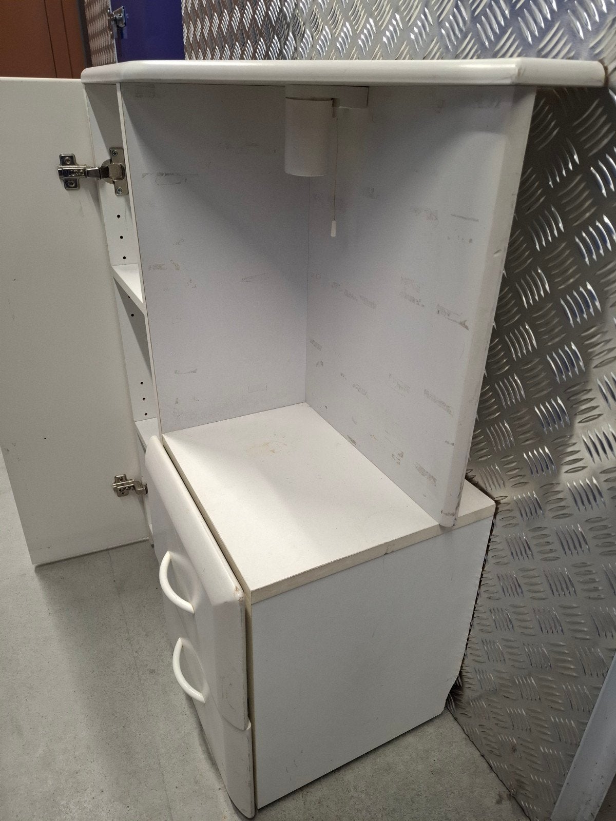 WIT NACHTKASTJE, Ophalen, Minder dan 45 cm, 55 tot 70 cm
