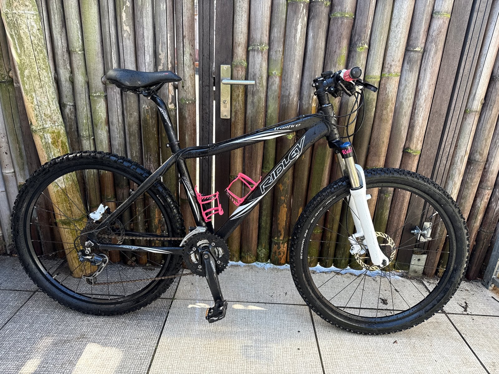 Ridley Mountainbike - Zwart met roze accenten, Fietsen en Brommers, Gebruikt, Hardtail, 45 tot 49 cm, Dames