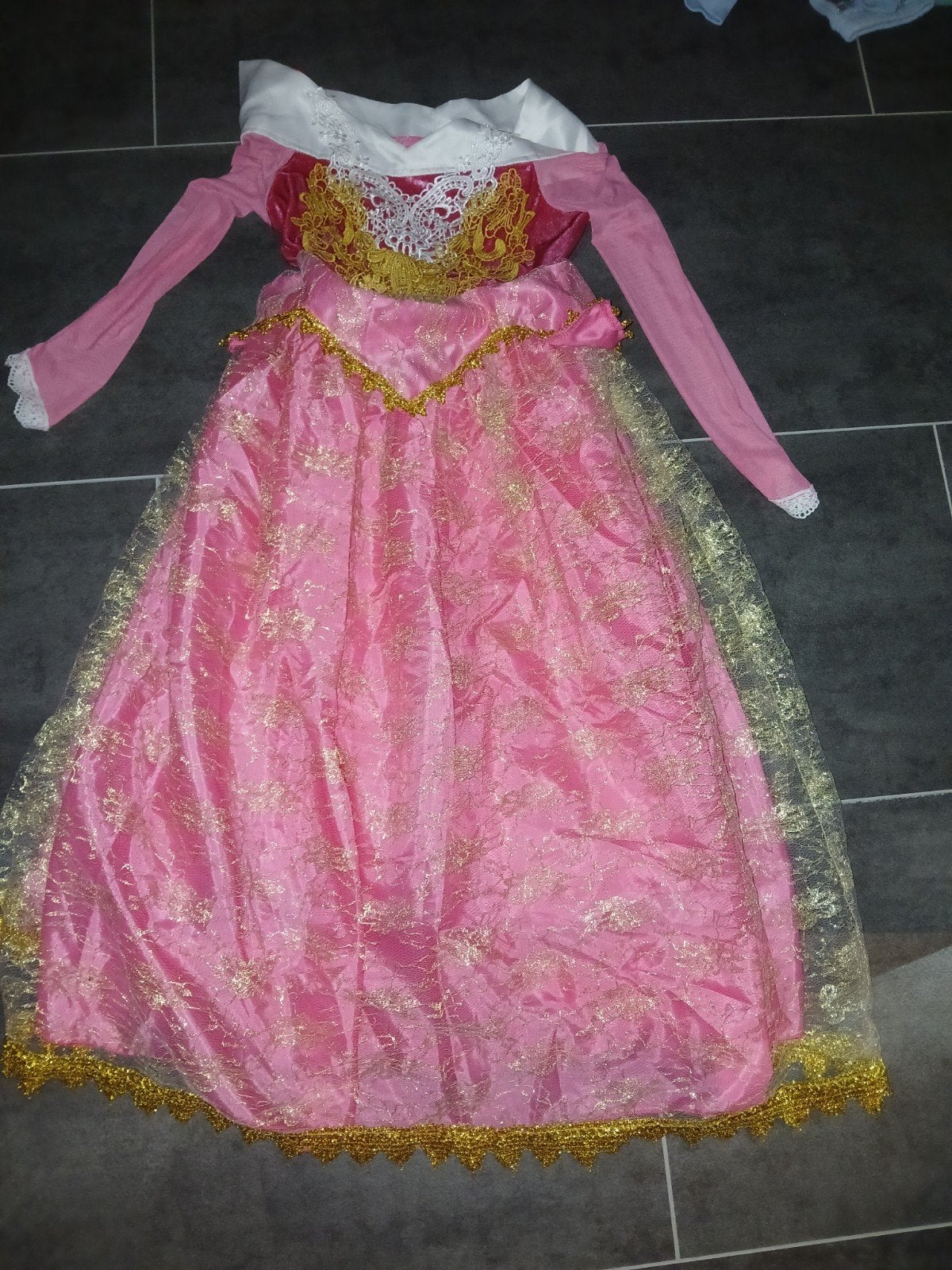 Verkleedkleding meisje 116, Ophalen, Zo goed als nieuw, Maat 34 (XS) of kleiner, Carnaval