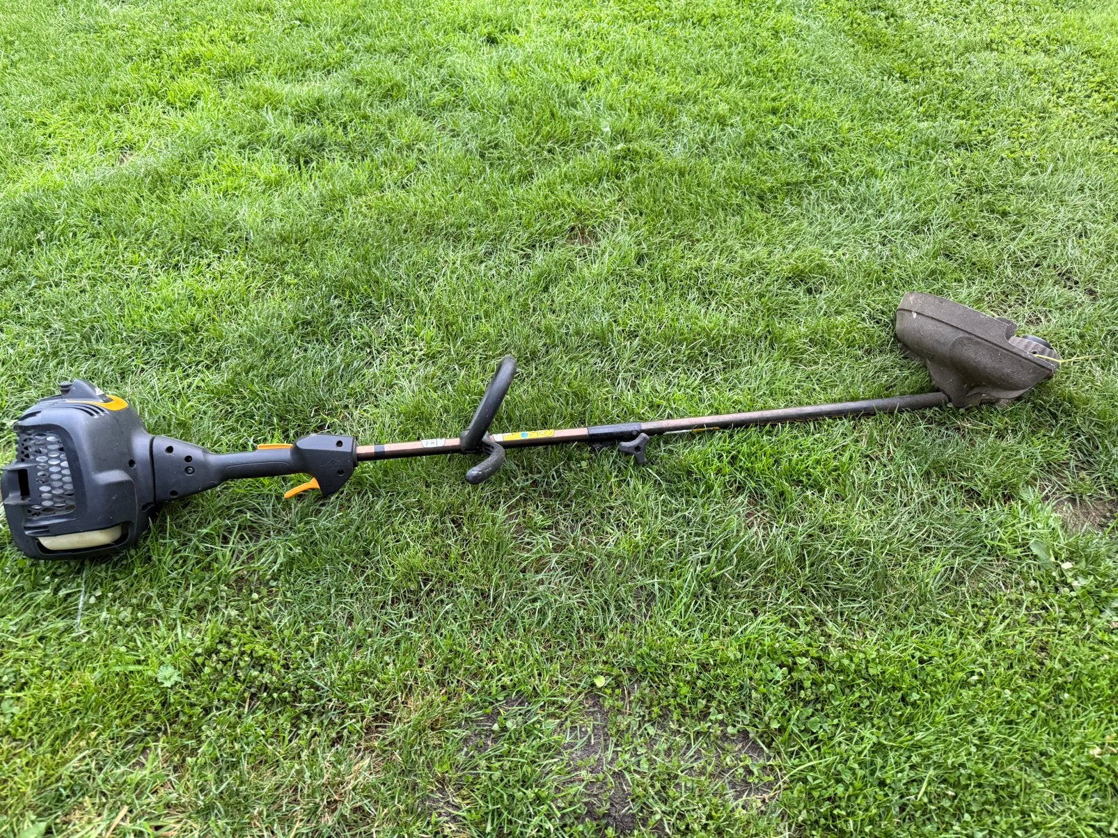 Benzine grastrimmer, Tuin en Terras, Ophalen of Verzenden, Gebruikt, Benzine