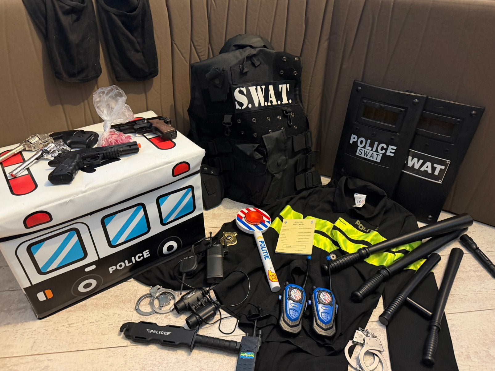 Politie uitrusting +SWAT INCL opbergbox, Overige maten, Ophalen of Verzenden, Overige thema's, Accessoires