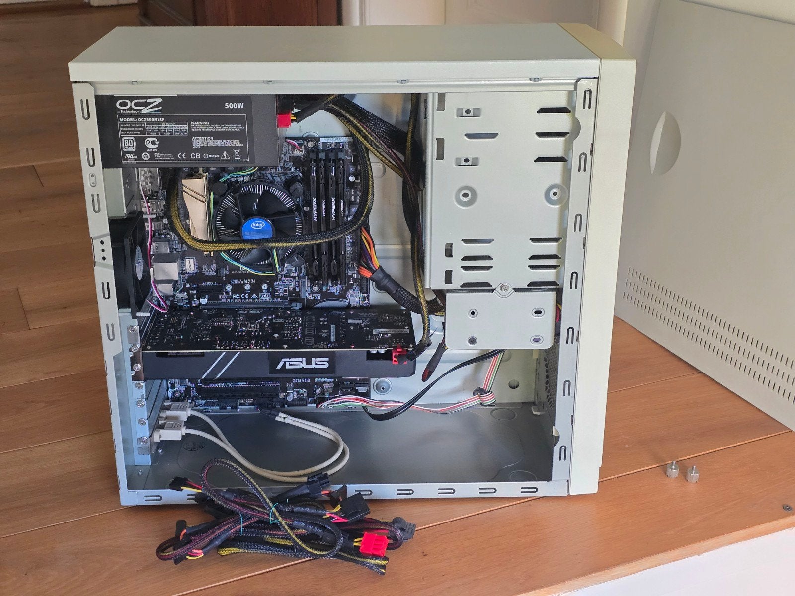 Gaming PC met i5-6400, 16GB RAM, GTX 1060 6GB, 250GB SSD, Ophalen, Assemblage, Gebruikt, 2 tot 3 Ghz