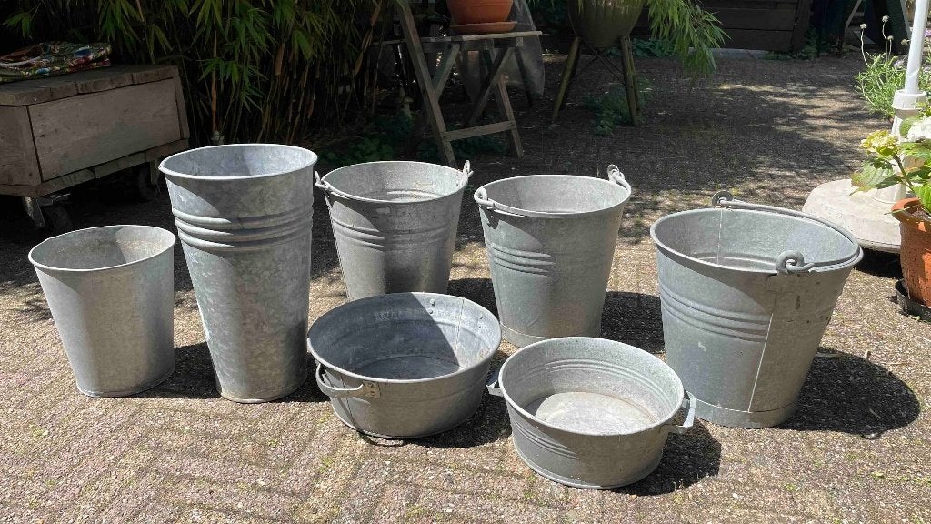 Diverse maten kwaliteit zink plantenteil emmers, Tuin en Terras, Bloembakken en Plantenbakken, Minder dan 30 cm, Rond, Ophalen of Verzenden