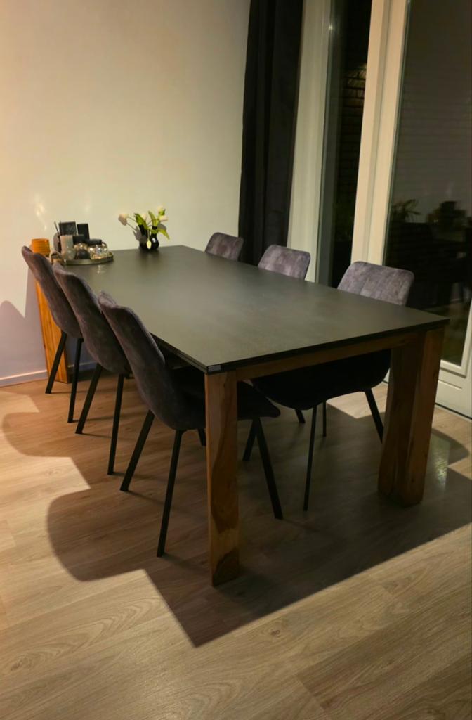 Xooon eettafel 6 persoon, Ophalen, 200 cm of meer, 50 tot 100 cm, Zo goed als nieuw
