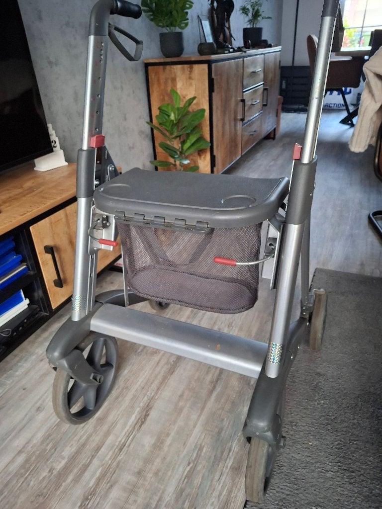 EasyLivingProducts - Active Rollator, Ophalen, Opvouwbaar, Gebruikt