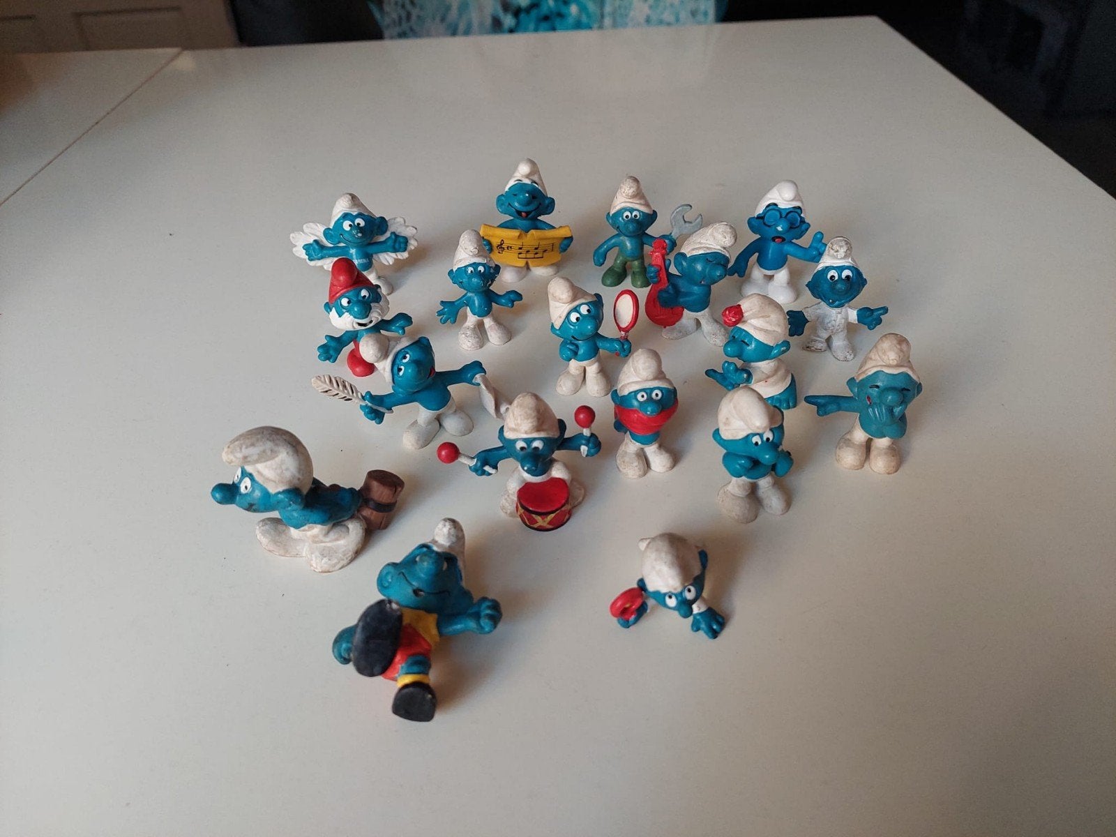 18 Smurfen figuren - Schleich, Bully, Peyo collectie, Verzamelen, Smurfen, Ophalen of Verzenden, Zo goed als nieuw, Poppetje, Figuurtje of Knuffel
