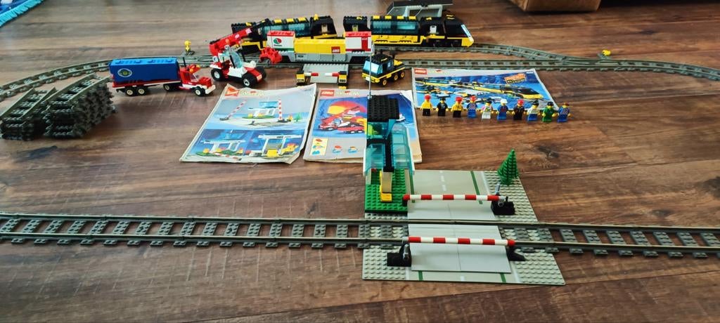 Lego vintage trein partij 9v, Kinderen en Baby's, Speelgoed | Duplo en Lego, Ophalen of Verzenden, Gebruikt, Complete set, Lego