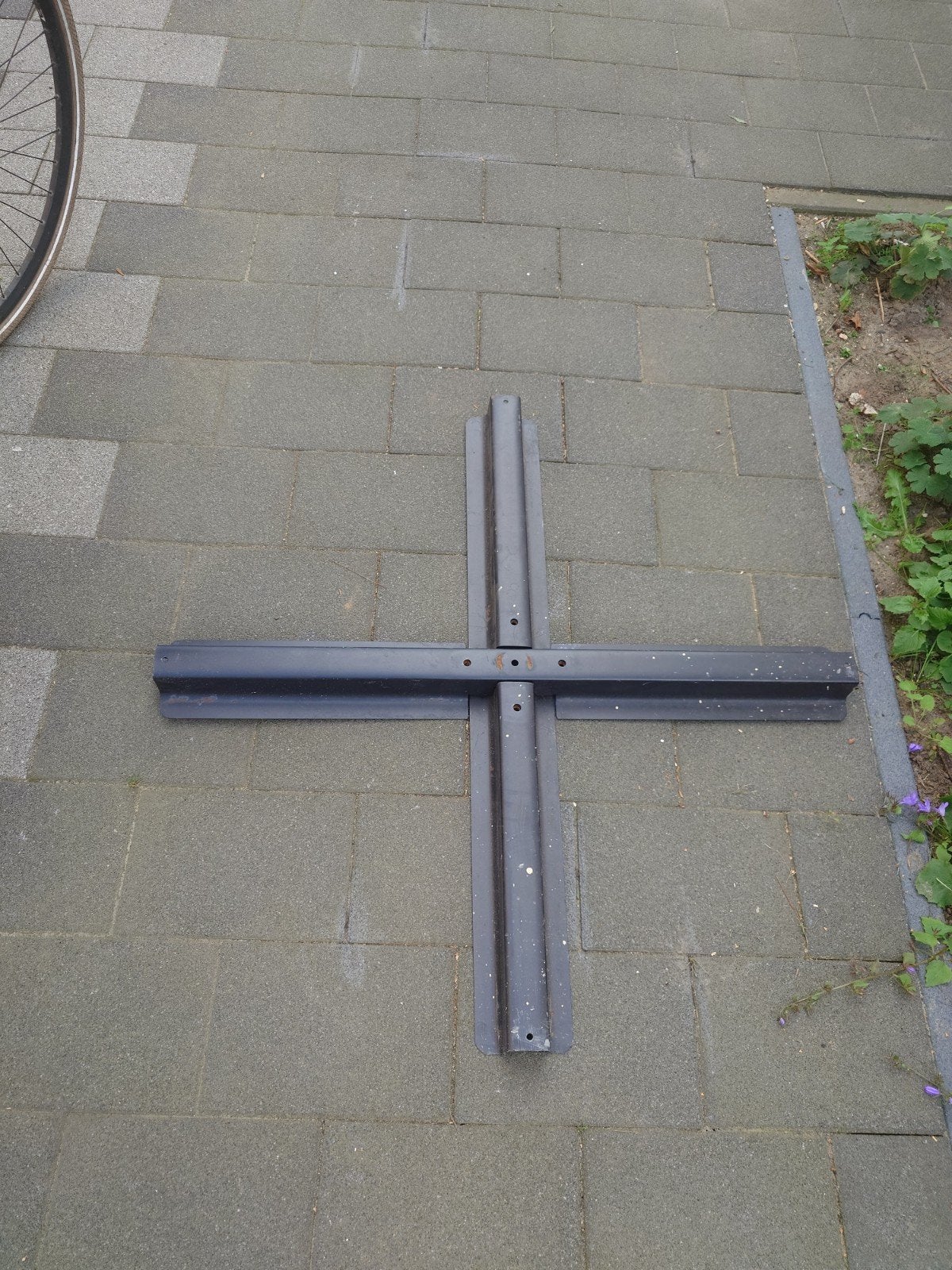 Parasolvoet kruis - stevige basis voor uw parasol, Ophalen, Gebruikt, Minder dan 1 meter, Parasolvoet