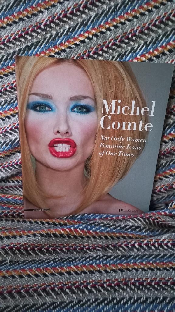 Fotoboek Not only Women, icons of our time - Michel Comte, Michel Comte, Ophalen of Verzenden, Gelezen, Fotografen