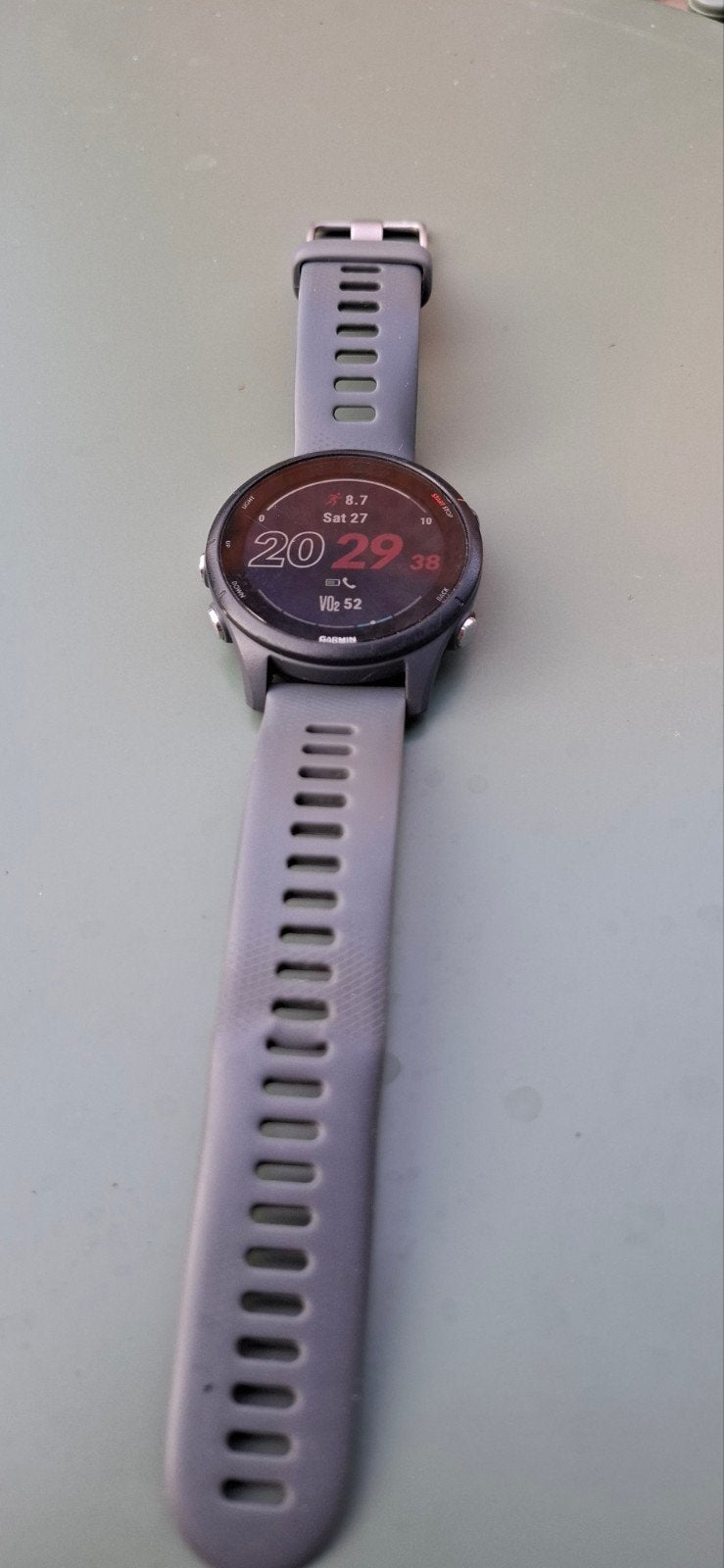 Garmin forerunner 255 zwart (grijs bandje), Gebruikt, Hoogte, Zwart, Garmin forerunner