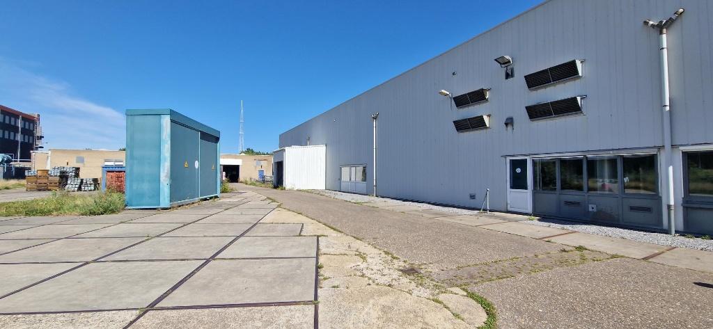 Wanted: Commercial Buildings from 1,000 m², Ophalen, Gebruikt