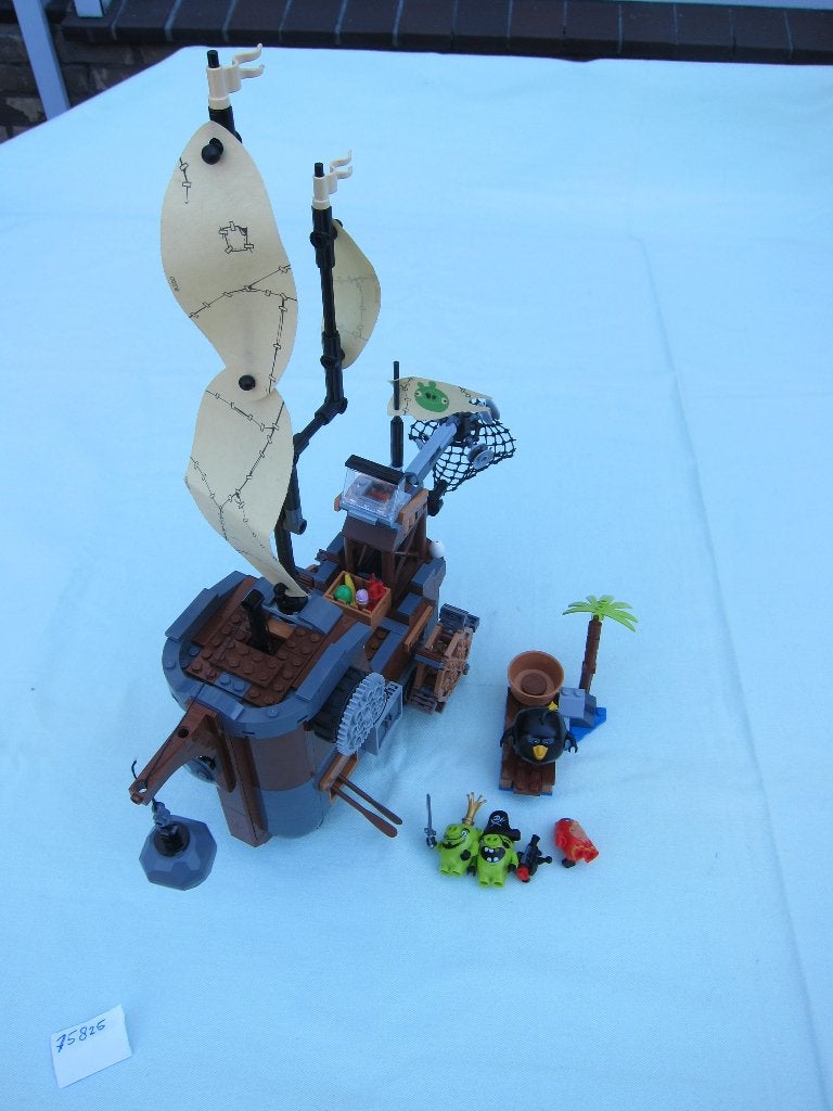 lego 75825 Angry Birds Piggy Piratenschip, Kinderen en Baby's, Overige thema's, Lego, Ophalen of Verzenden, Zo goed als nieuw