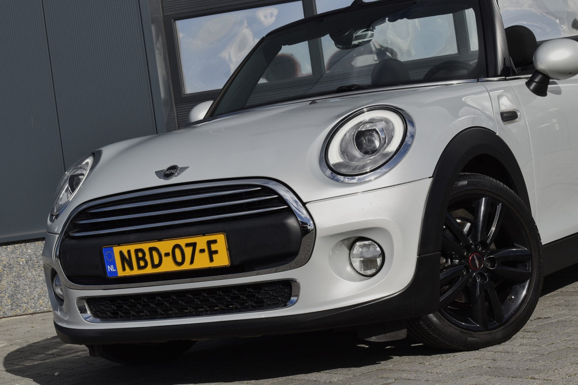 MINI Cabrio 1.2 Cabrio Carplay - Cruise - Led - Clima, Voorwielaandrijving, Gebruikt, Euro 6, Xenon verlichting