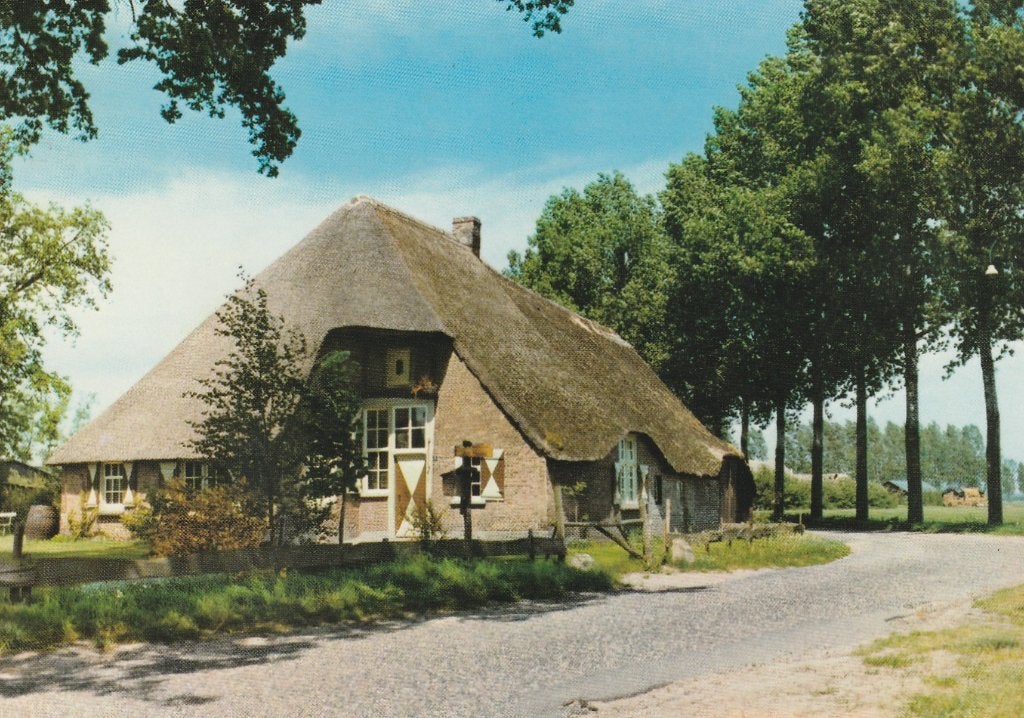 HEESWIJK DINTHER Brabantse Boerderij Heuvelstraat, Verzamelen, Verzenden, 1980 tot heden, Ongelopen, Noord-Brabant