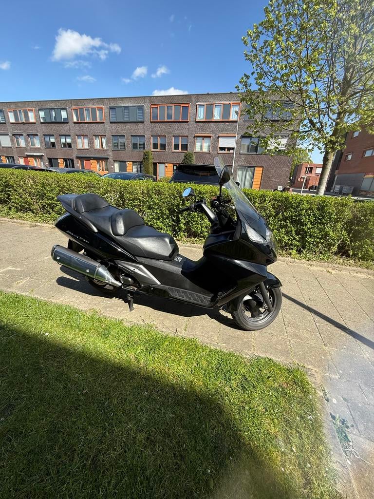 Honda Silverwing Motorscooter 400cc, Ophalen of Verzenden, Gebruikt