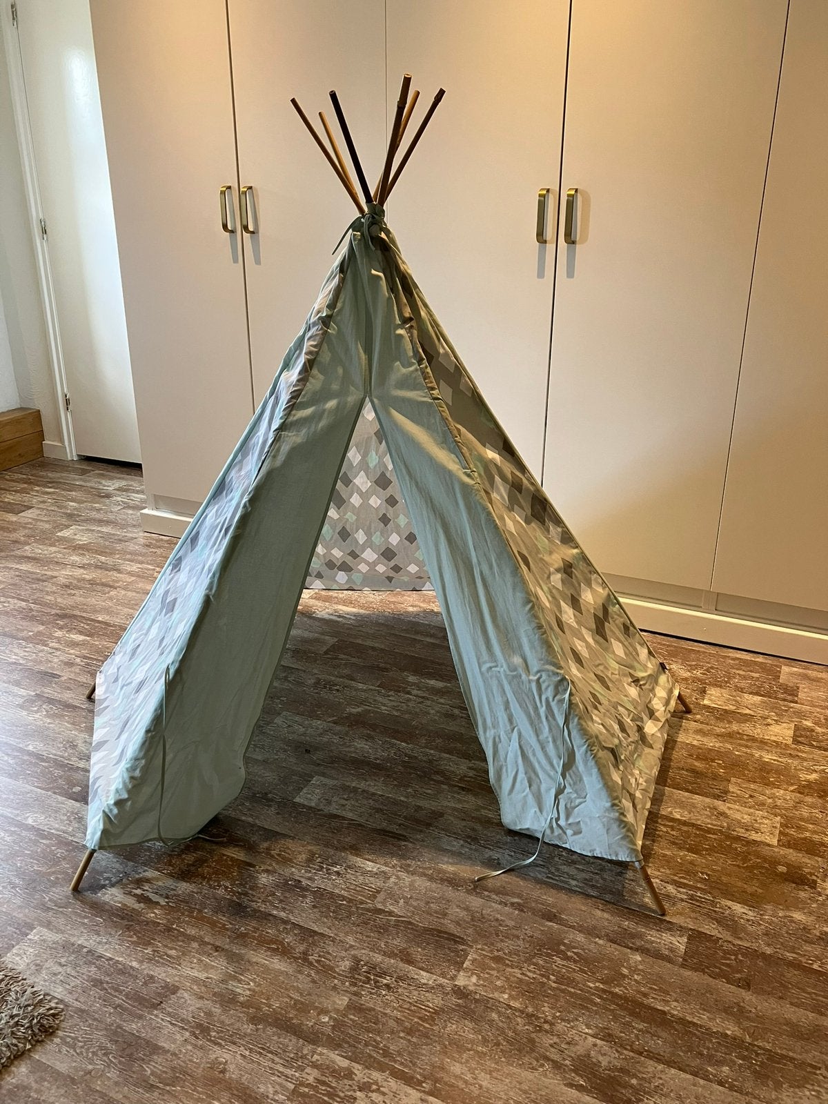 Tipi tent, Ophalen, Zo goed als nieuw
