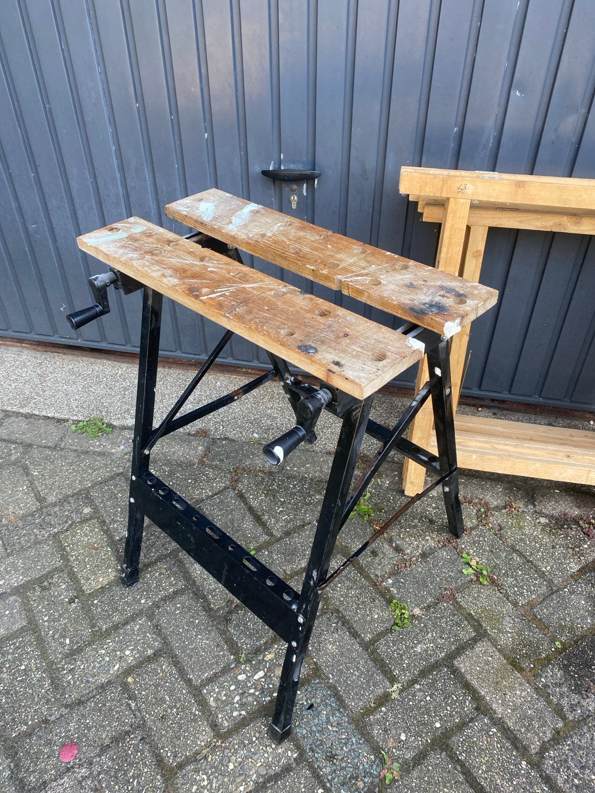 Gebruikte werkbank met bankschroef, inklapbaar, Ophalen of Verzenden, Gebruikt, 70 tot 120 cm, Bankschroef