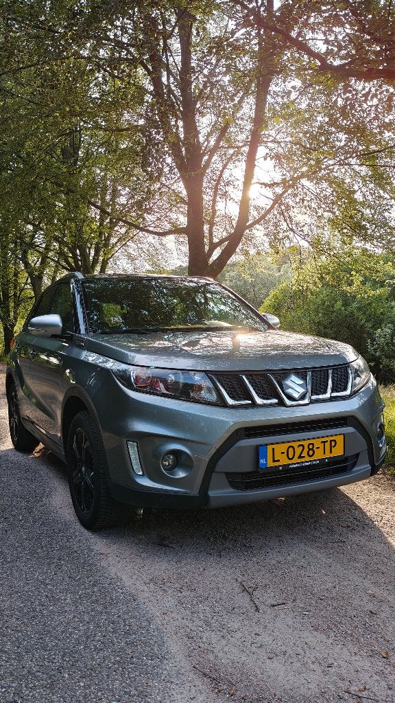Suzuki Vitara 1.4 Allgrip 2016 Grijs, Auto's, Suzuki, Particulier, Vitara, 4x4, ABS, Achteruitrijcamera, Adaptive Cruise Control