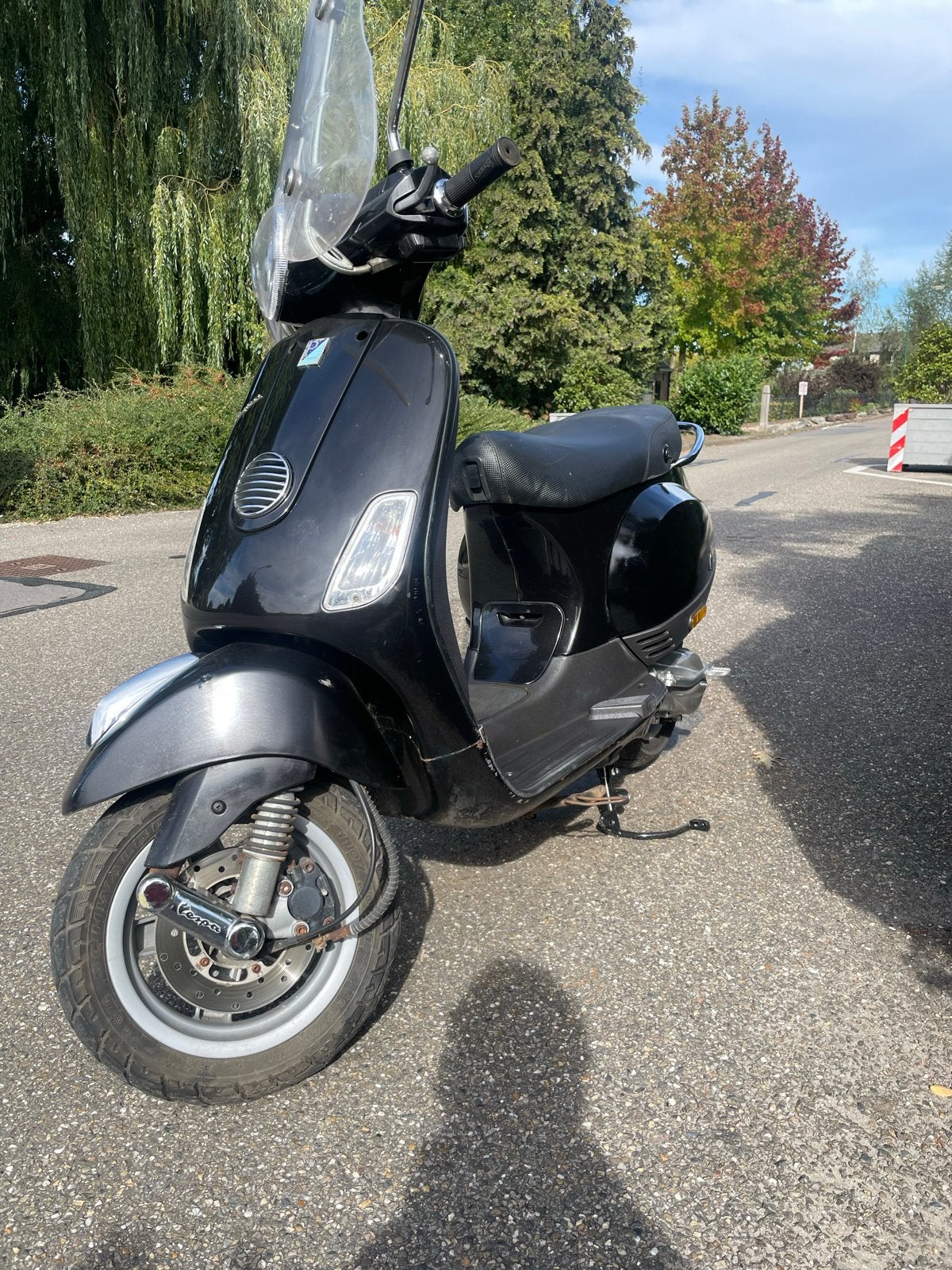 VESPA S scooter - Zwart, inclusief windscherm, Fietsen en Brommers, Scooters | Vespa, Ophalen, Gebruikt, Maximaal 45 km/u, Vespa S