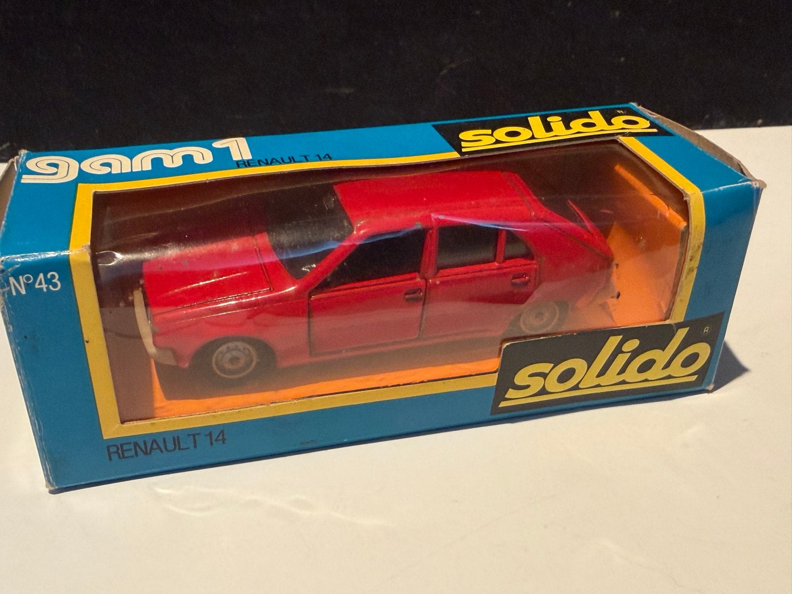 Solido Renault 14 - Rood modelauto in originele doos, Hobby en Vrije tijd, Ophalen of Verzenden, Gebruikt, Auto, Solido