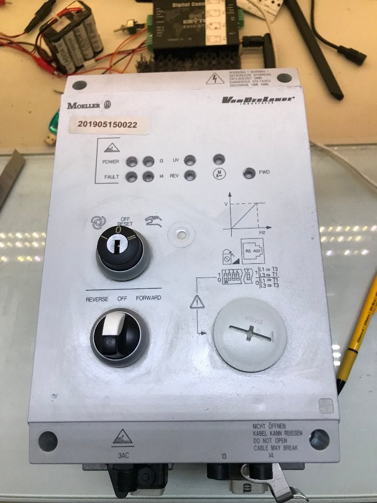 frequentieregelaar  Moeller RA-SP2-HE-343(230)-2K2/C3A-061, Doe-het-zelf en Verbouw, Ophalen, Gebruikt, Elektromotor, Minder dan 1400 rpm