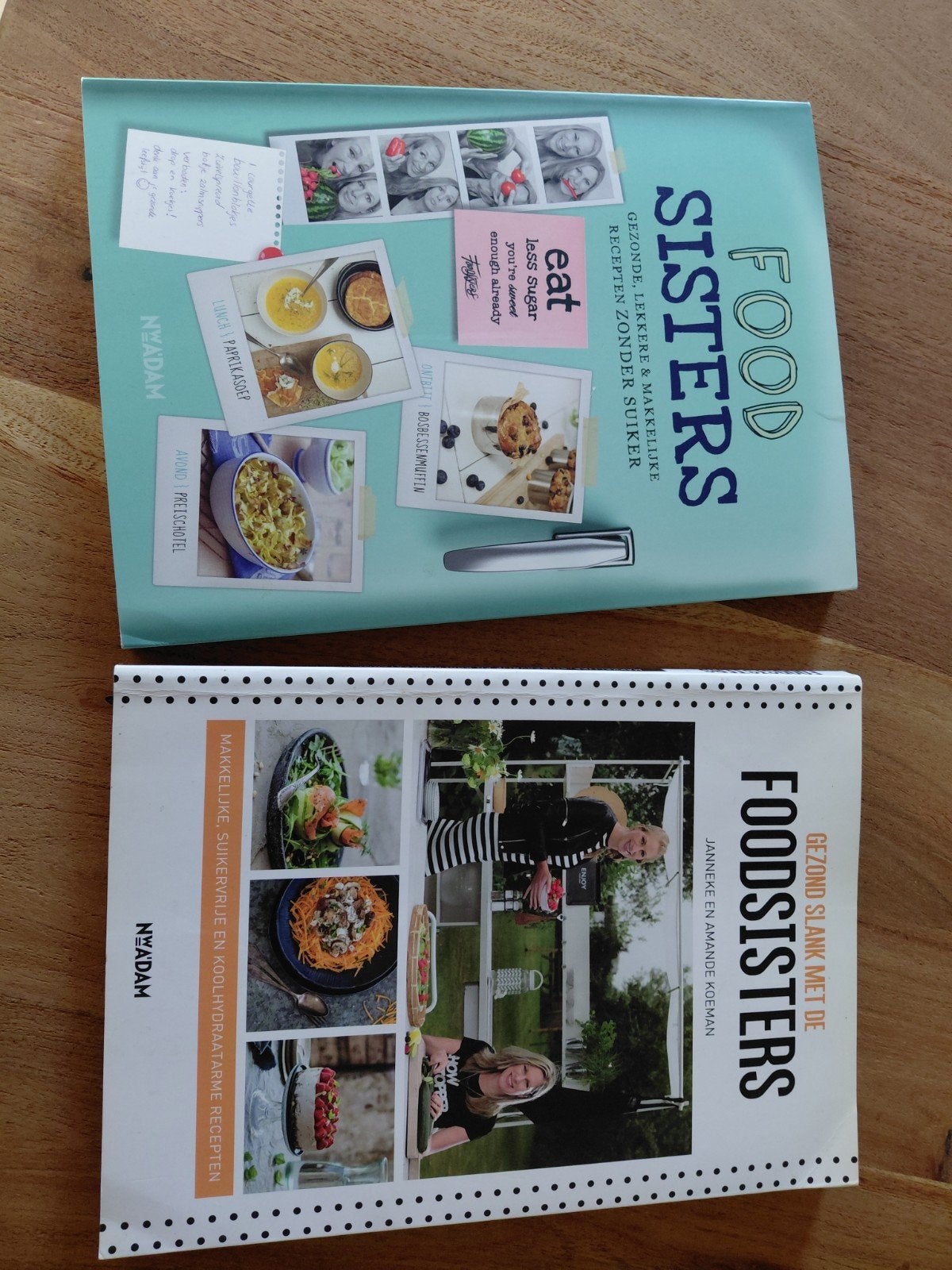 2 boeken van Food Sisters, Boeken, Ophalen of Verzenden, Zo goed als nieuw, Dieet en Voeding