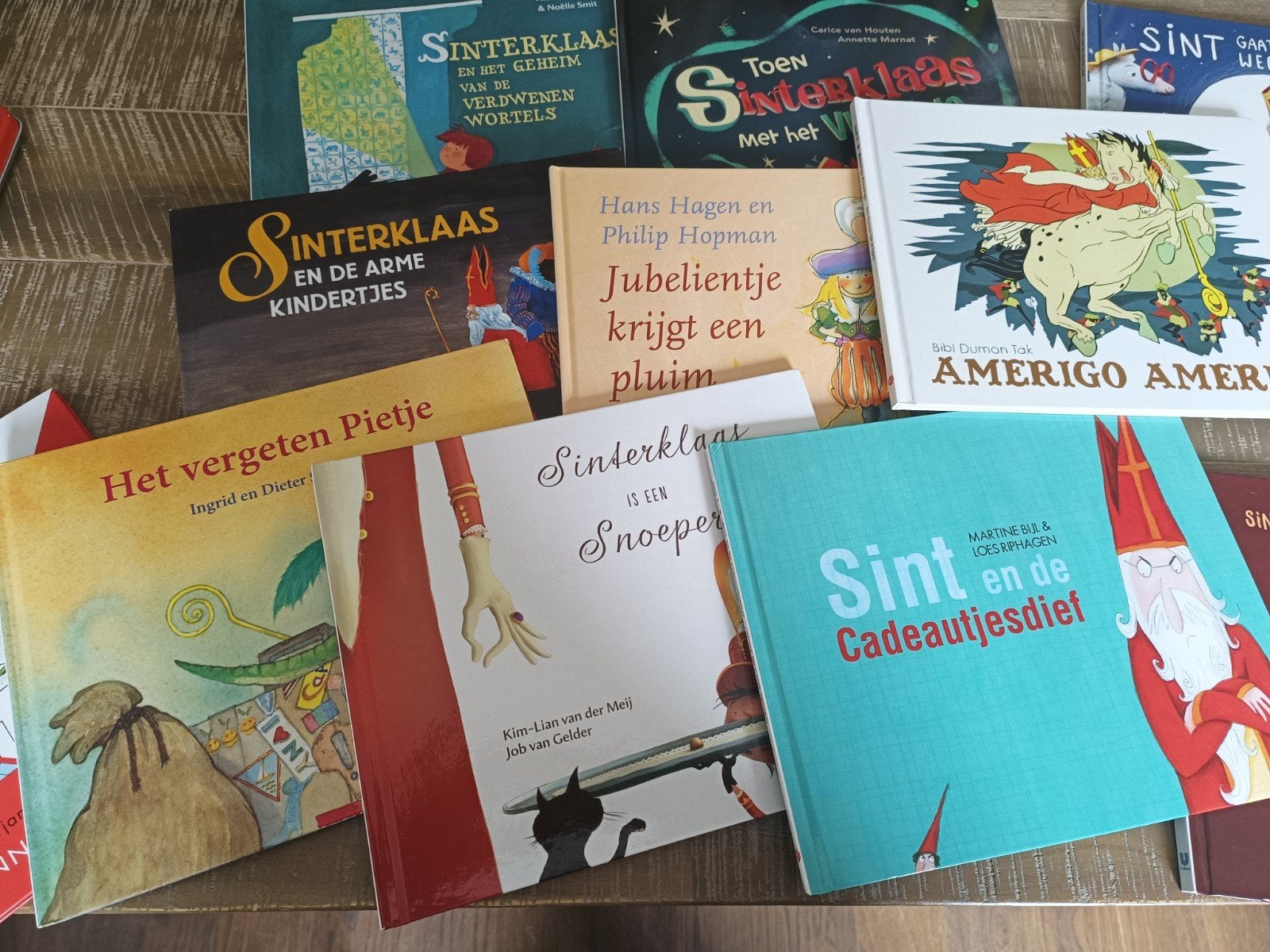 Grote collectie Sinterklaasboeken (13 stuks), Boeken, Ophalen of Verzenden, Gelezen, Diverse auteurs, Fictie algemeen
