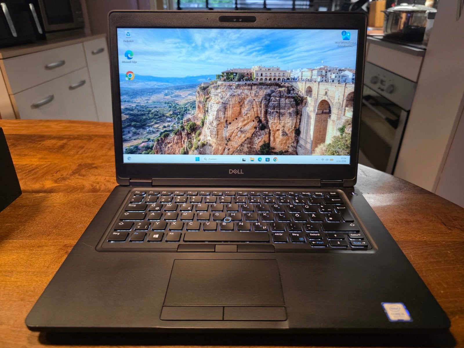 Dell latitude 5490/i5-8350U/8GB/256GB/W11/Office/Hdmi/FHD, Dell Latitude, 2 tot 3 Ghz, Qwerty, 8 GB