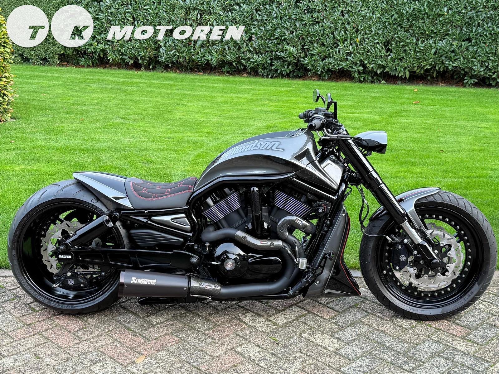 ⭐️ CUSTOM Harley Davidson NIGHT ROD SPECIAL 300 KIT Nightrod, Motoren, 2 cilinders, Occasion, ABS, Bedrijf