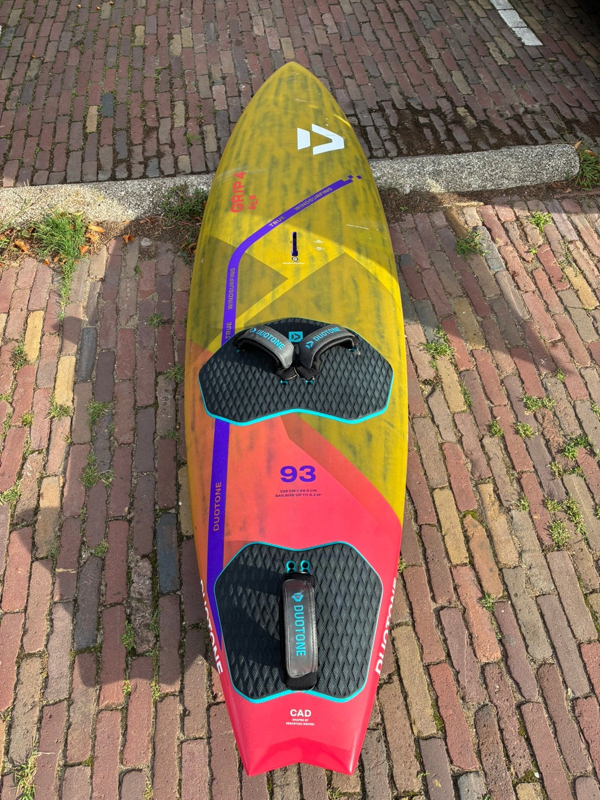 Waveboard Duotone grip 4, 93 liter, Gebruikt, Met draagtas, Minder dan 250 cm, Ophalen of Verzenden